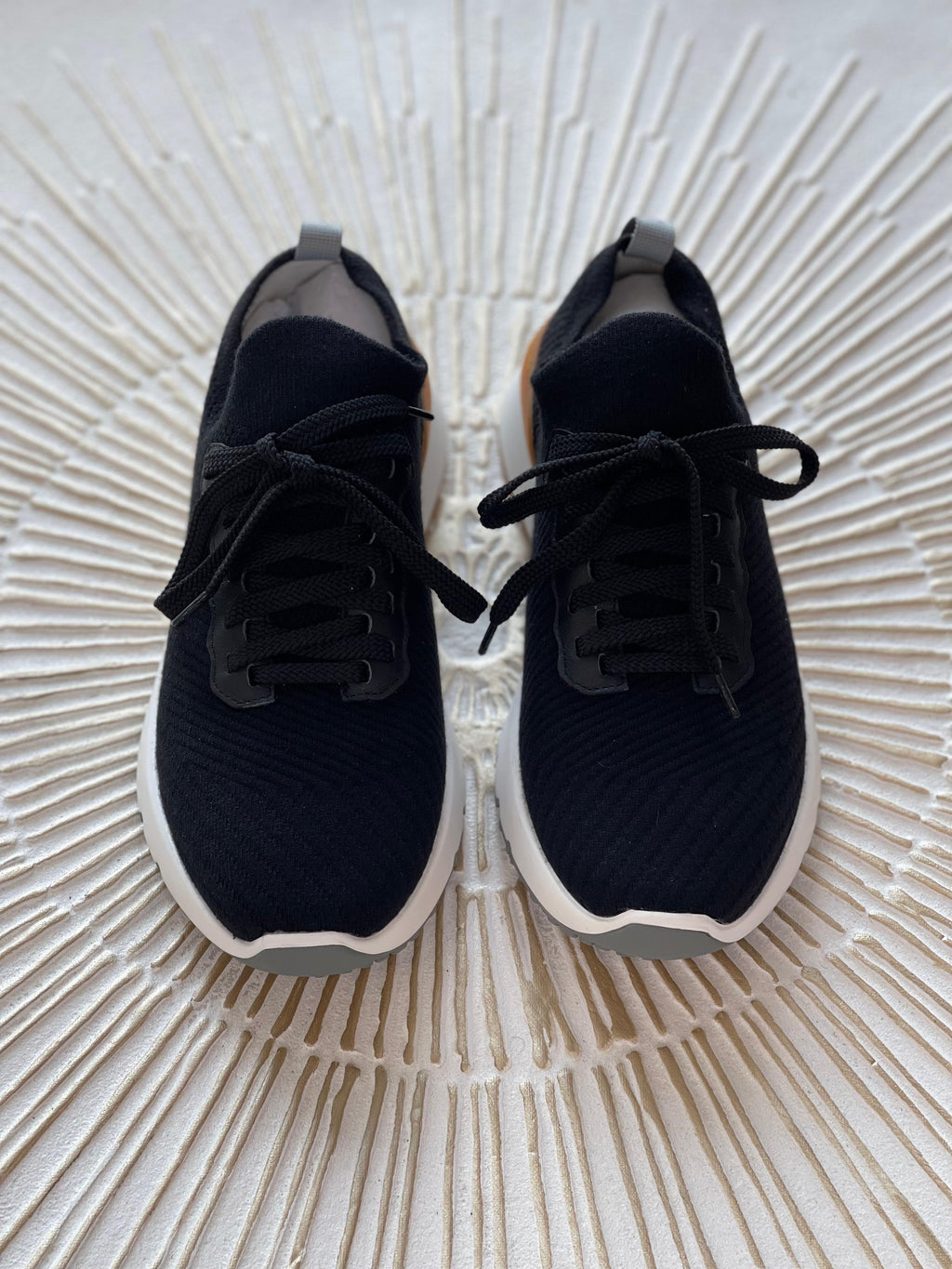 Brunello Cucinelli Men’s Black Canvas Lace-Up Sneakers – sole and tread detail